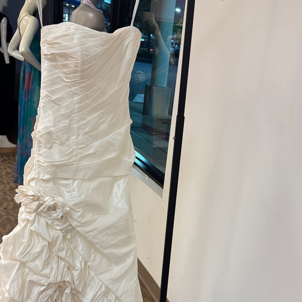 Vintage Impression Bridal Gown Size 12 | Ruched Wedding Dress